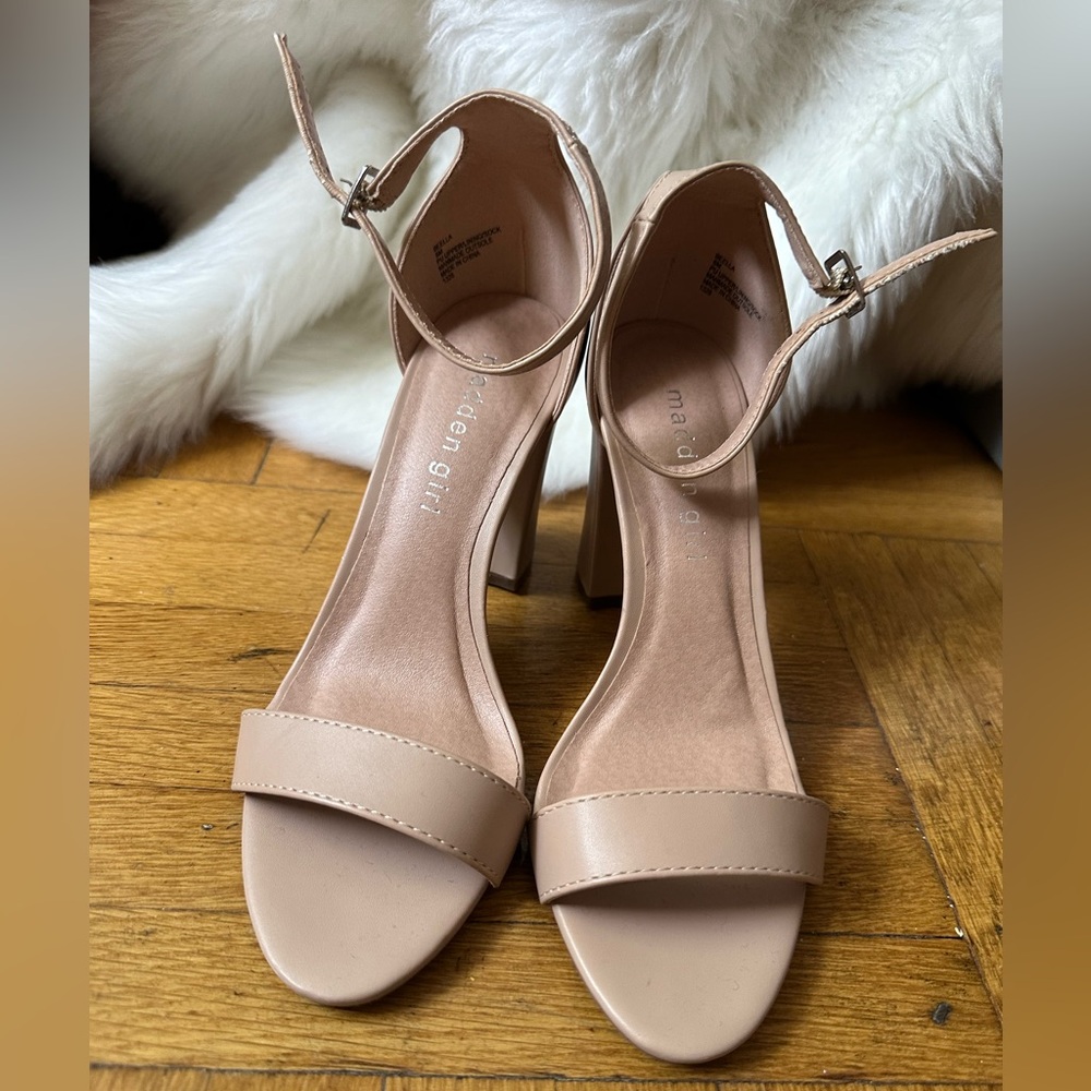 Madden Girl Heels size 6